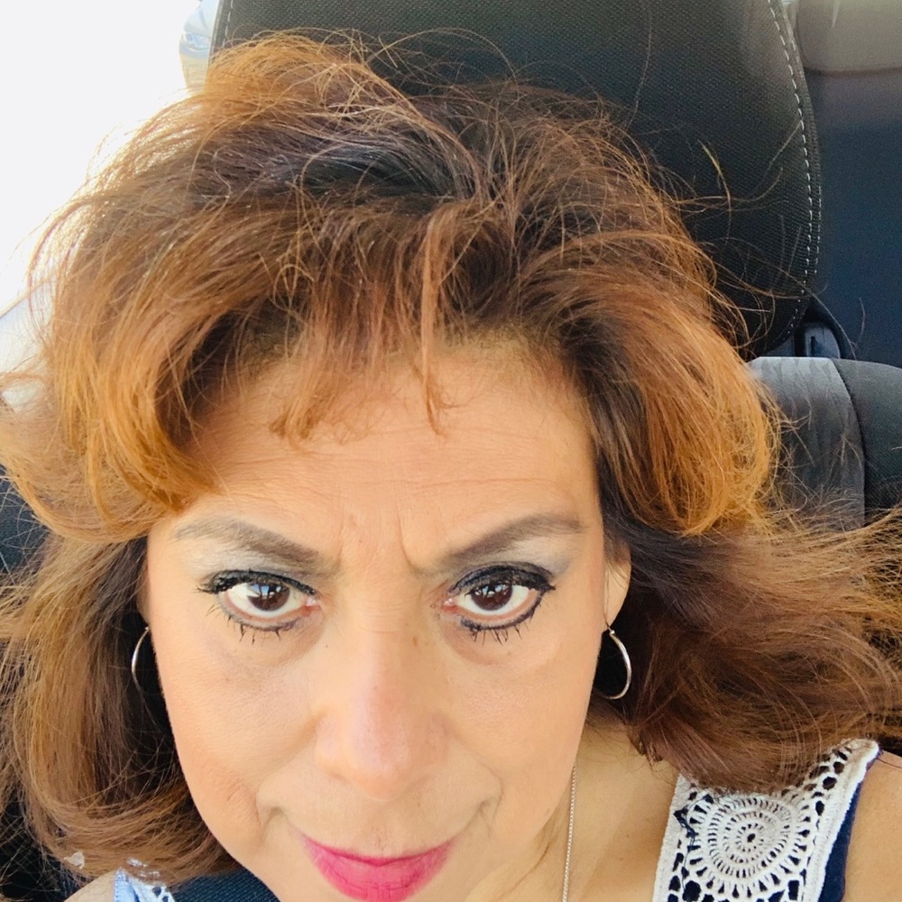 Meet your Posher, Jacqueline